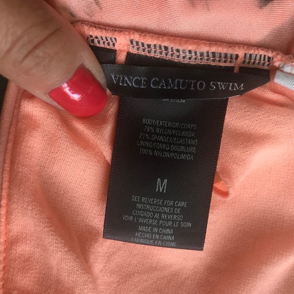 Beautiful Peach Vince Camuto Bikini - Picture 3 of 8